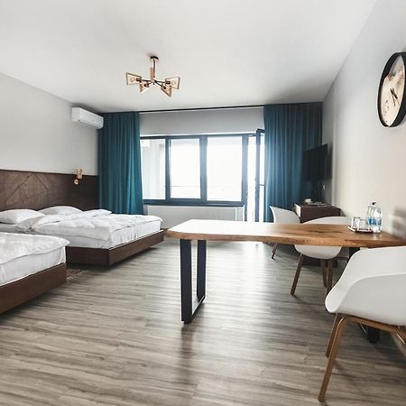 Sofia Hotel Velyka Omelyana Екстериор снимка