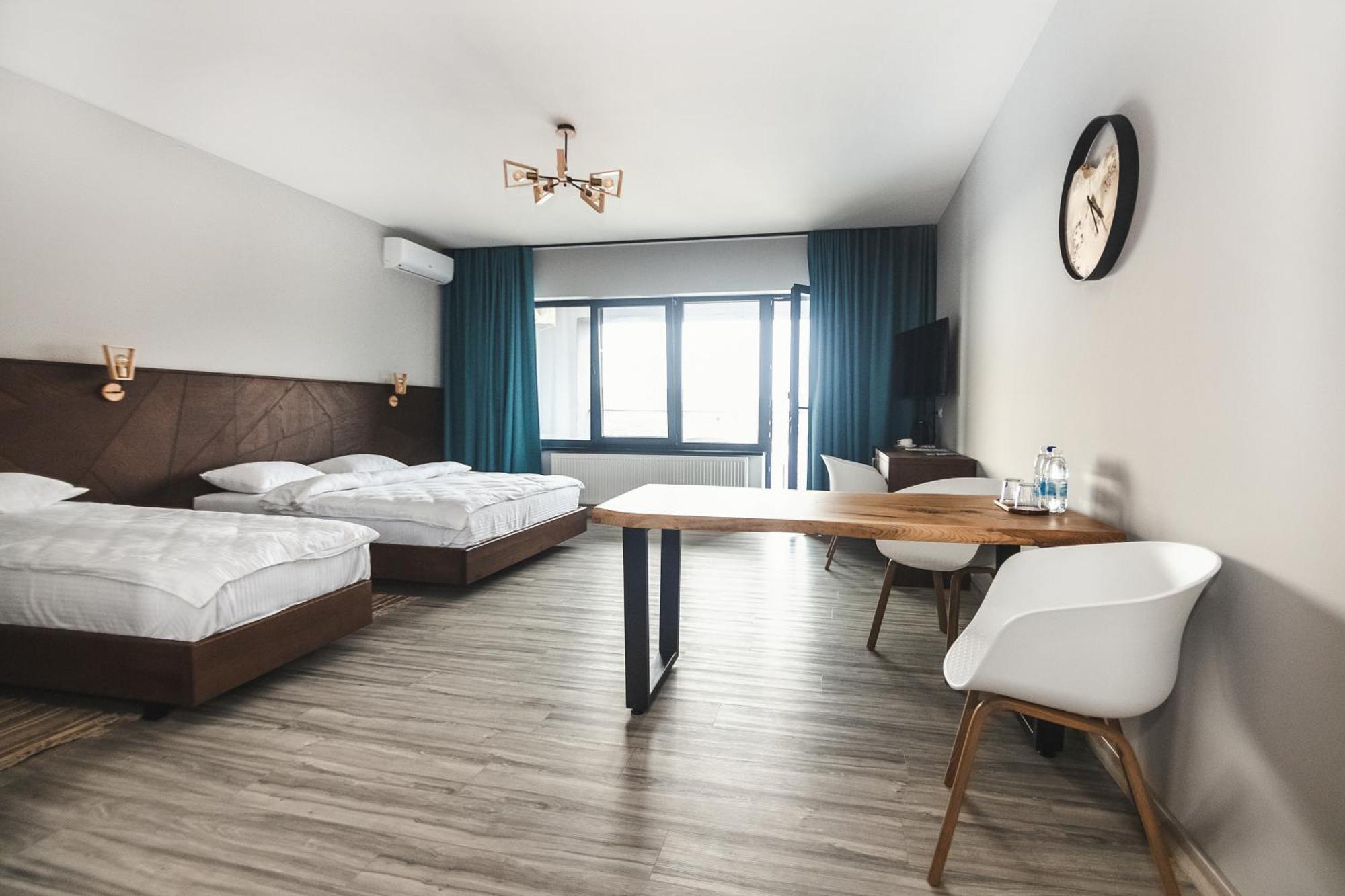 Sofia Hotel Velyka Omelyana Екстериор снимка